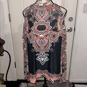 Venus Plus Sz  L Never Worn Boho Paisley Sleeveless  nwt